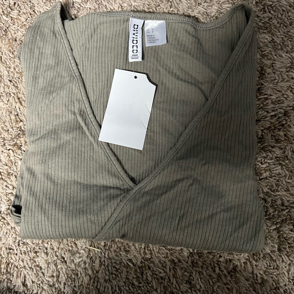 H&M long sleeve